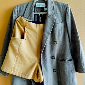 JH collectibles Blazer + Brown Shorts